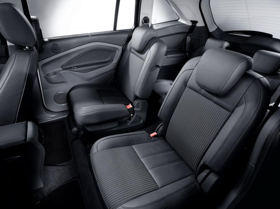  Ford Grand C-Max 2010 года  (фото 16 из 56)